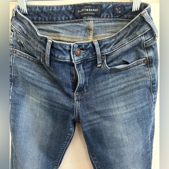 ❤️ Lucky Brand Lolita Distressed Blue Ankle Jeans 0/25 NWOT - Picture 7 of 9
